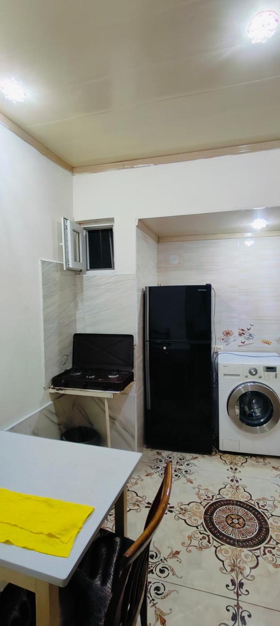 Apartment On Saakadze บาทูมิ ภายนอก รูปภาพ